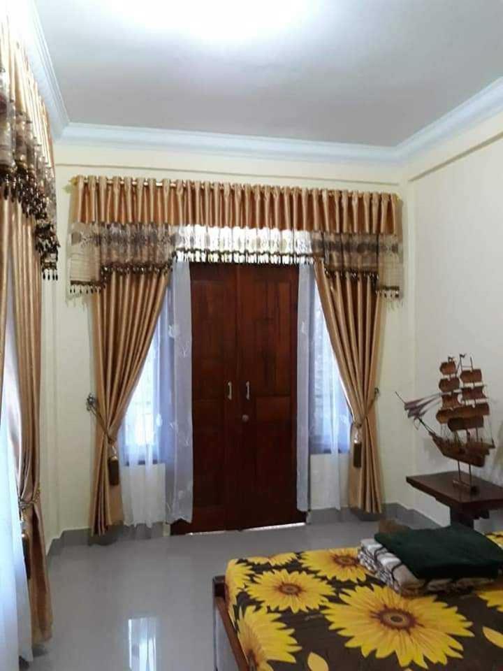 Hotel Bukit Lawang Extérieur photo